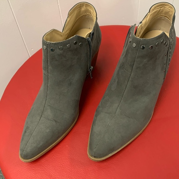 Lexi & Abbie - ankle Boots- u - Picture 2 of 10